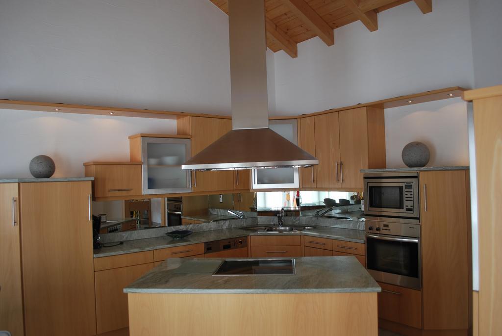 Aquarell Apartments Saas-Grund Bilik gambar